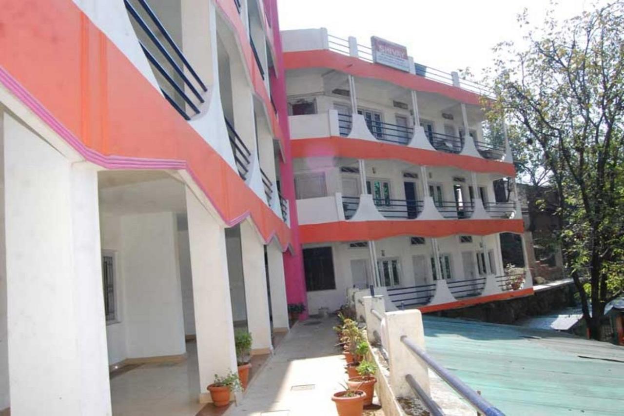 Goroomgo Hotel Shivay Near Kausani Chouraha - Mountain View - Excellent Customer Service المظهر الخارجي الصورة