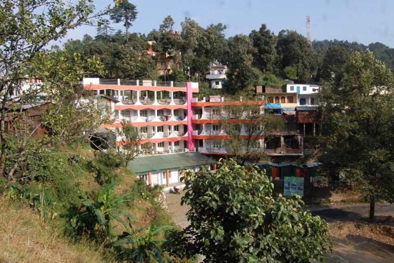 Goroomgo Hotel Shivay Near Kausani Chouraha - Mountain View - Excellent Customer Service المظهر الخارجي الصورة