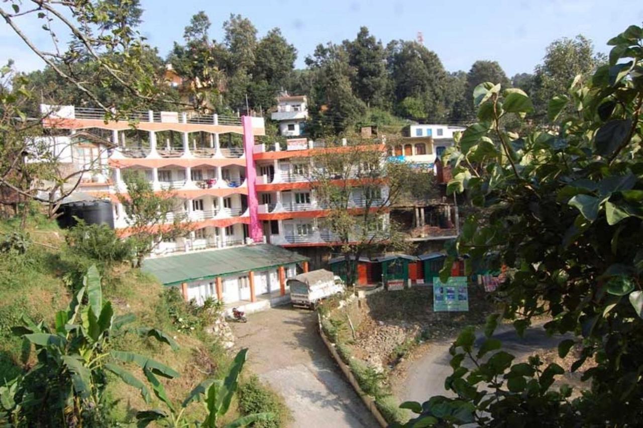 Goroomgo Hotel Shivay Near Kausani Chouraha - Mountain View - Excellent Customer Service المظهر الخارجي الصورة