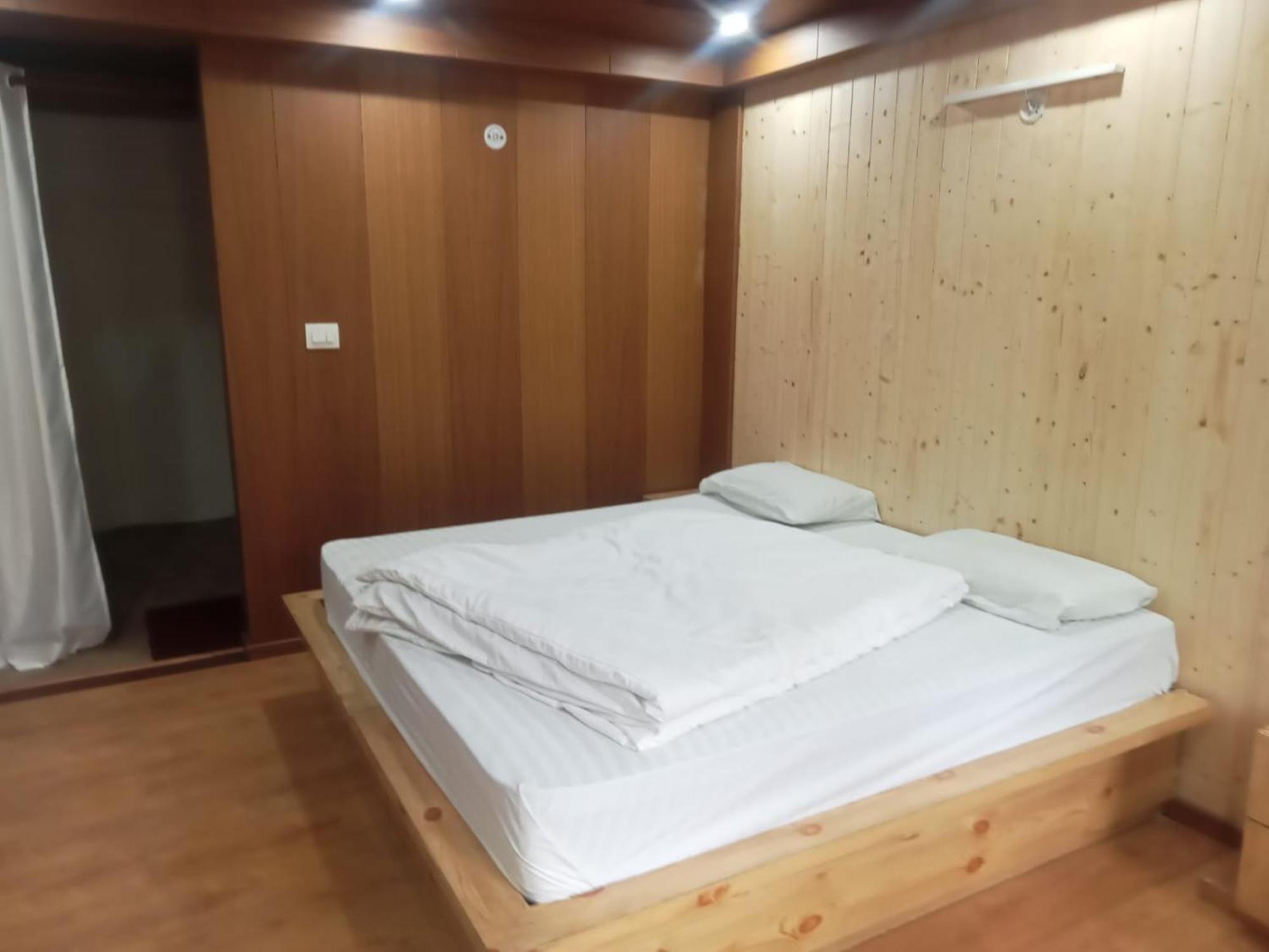 Goroomgo Hotel Shivay Near Kausani Chouraha - Mountain View - Excellent Customer Service المظهر الخارجي الصورة